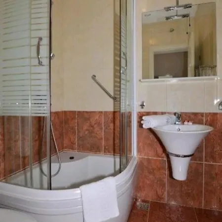 With Sea View In A1 Apartman *